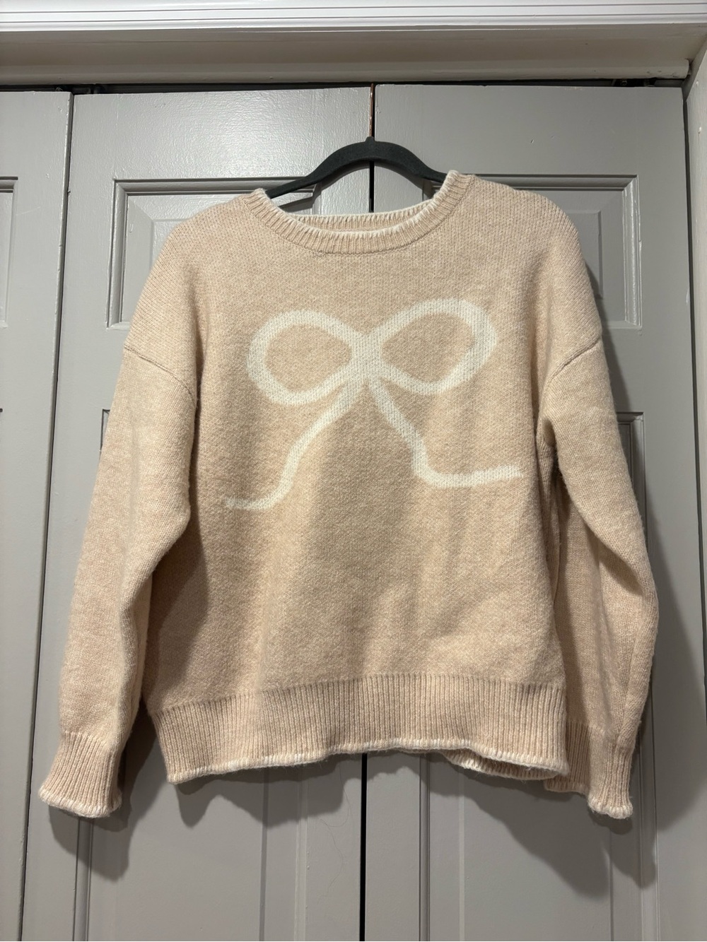 Pink Lily Cream Beige Bow Crewneck Sweater